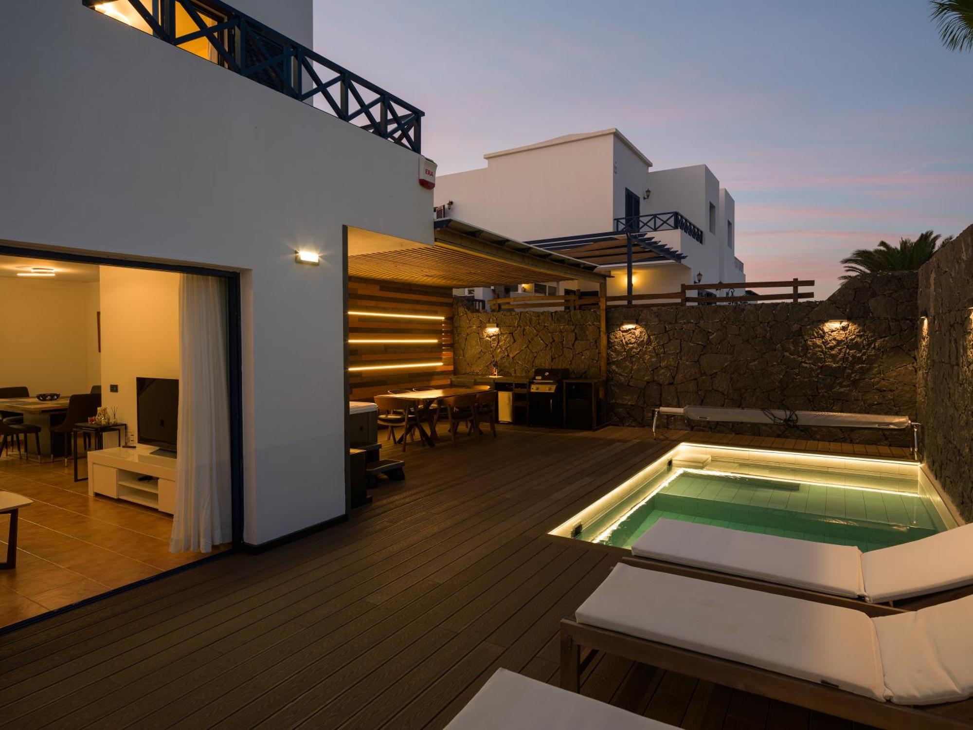 Villa Victoria - Playa Blanca Exterior photo
