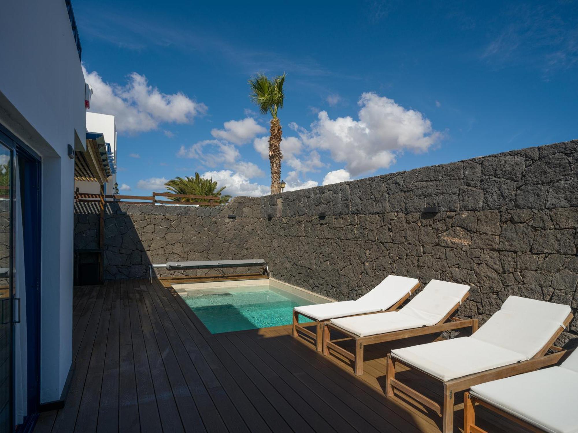 Villa Victoria - Playa Blanca Exterior photo